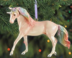 Majesty Unicorn Ornament 2019 Ornament (700651)