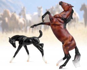 Wild & Free Horse & Foal Set (breyer-62227)