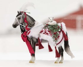 Arctic Gandeur - 2021 Holiday Horse (breyer-700124)