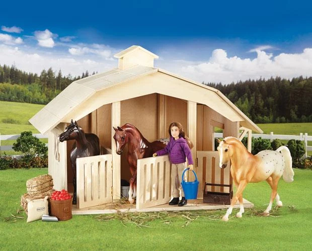 West Winds Wooden Stable (701)